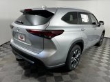 New 2025 Toyota Highlander XLE image 5