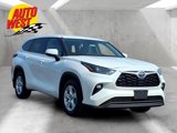 Used 2022 Toyota Highlander LE image 2