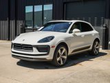 Certified 2025 Porsche Macan image 2