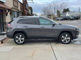 Used 2019 Jeep Cherokee Limited w/ Luxury Group image 4