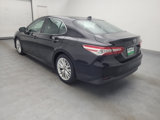 Used 2020 Toyota Camry XLE image 5
