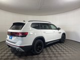 New 2025 Volkswagen Atlas Peak Edition SE image 6