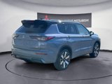 New 2025 Mitsubishi Outlander SEL image 5