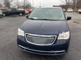 Used 2016 Chrysler Town & Country Touring w/ Driver Convenience Group image 4