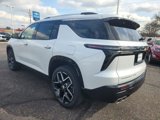 New 2025 Chevrolet Traverse High Country w/ LPO, Floor Liner Package image 4