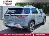 New 2025 Nissan Pathfinder Platinum image 4
