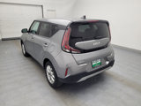 Used 2023 Kia Soul LX w/ LX Technology Package image 5