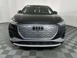 New 2025 Audi Q4 e-tron Prestige image 3
