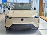 New 2025 Volvo EX90 Ultra image 2