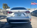 Used 2021 Toyota Corolla LE image 6