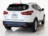 Used 2022 Nissan Rogue Sport SV image 5