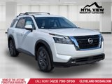 New 2025 Nissan Pathfinder SV image 3