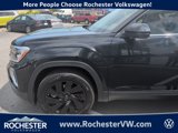 New 2025 Volkswagen Atlas SE image 2