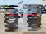 Used 2023 Chrysler Pacifica Limited w/ S Appearance Package image 5