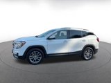 Used 2024 GMC Terrain SLT image 6