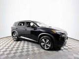 Certified 2024 Nissan Rogue SL image 3