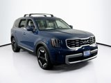 Used 2024 Kia Telluride S w/ S Sunroof Package image 3