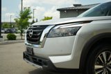 Used 2025 Nissan Pathfinder SL image 5