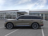 New 2025 Lincoln Aviator Reserve image 3