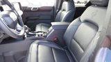 New 2025 Ford Bronco Badlands image 4