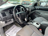 Used 2015 Toyota Tacoma 4x4 Double Cab w/ TRD Sport Package image 6