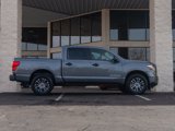 Used 2023 Nissan Titan SV image 4