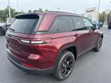 New 2025 Jeep Grand Cherokee Altitude image 5