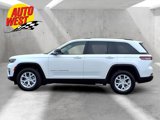 Used 2023 Jeep Grand Cherokee Limited image 2