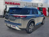 New 2025 Nissan Pathfinder Platinum image 6