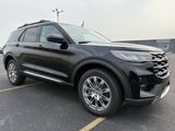 New 2025 Ford Explorer Active image 4