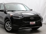 Used 2025 Ford Escape Active w/ Cold Weather Package image 2