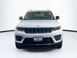 Used 2023 Jeep Grand Cherokee Laredo image 2