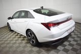 Used 2023 Hyundai Elantra SEL w/ Convenience Package image 3