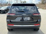 New 2025 Jeep Grand Cherokee Laredo image 3