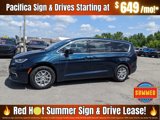 New 2025 Chrysler Pacifica Select image 3