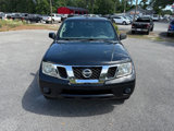 Used 2017 Nissan Frontier SV image 2
