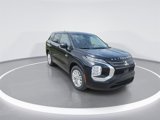 New 2025 Mitsubishi Outlander ES image 2