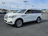 New 2024 Lincoln Navigator Reserve image 3