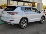 New 2025 Mitsubishi Outlander SE image 4