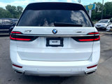 Used 2024 BMW X7 xDrive40i image 4