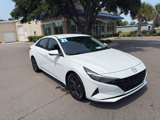 Used 2021 Hyundai Elantra SEL image 2