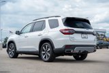 New 2025 Honda Pilot Touring image 5