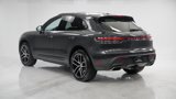 Certified 2025 Porsche Macan image 3