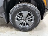 Used 2025 Nissan Frontier SV image 6