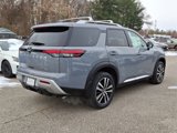 New 2025 Nissan Pathfinder Platinum image 4