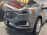 Used 2023 Ford Edge SEL image 2