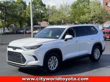 Used 2025 Toyota Grand Highlander AWD image 4