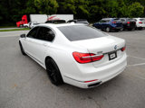 Used 2016 BMW 740i image 3