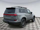 New 2025 Lexus GX 550 image 2