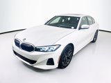 Used 2025 BMW 330i Sedan image 3